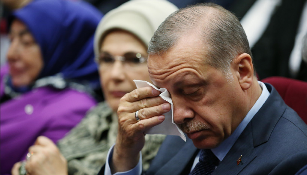 "Τσακίζει" Ερντογάν η "Washington Examiner": "Καρκίνωμα και σατανικός κακοποιός - Έρχεται τιμωρία"!