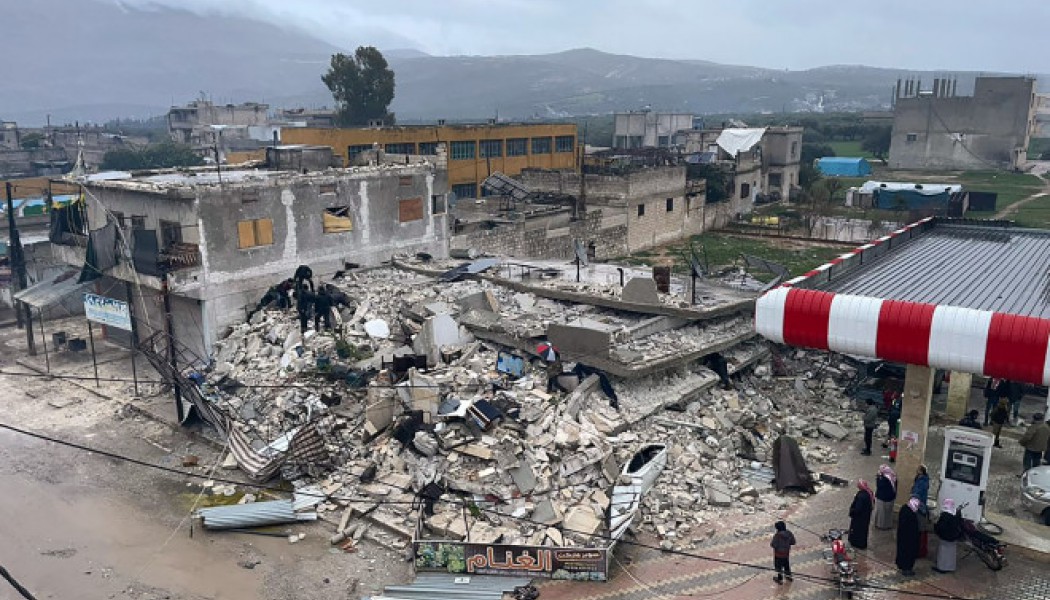 Τρόμος: Φονικός σεισμός 7,8 Ρίχτερ στην Τουρκία - Τουλάχιστον 300 νεκροί (ΦΩΤΟ-ΒΙΝΤΕΟ)
