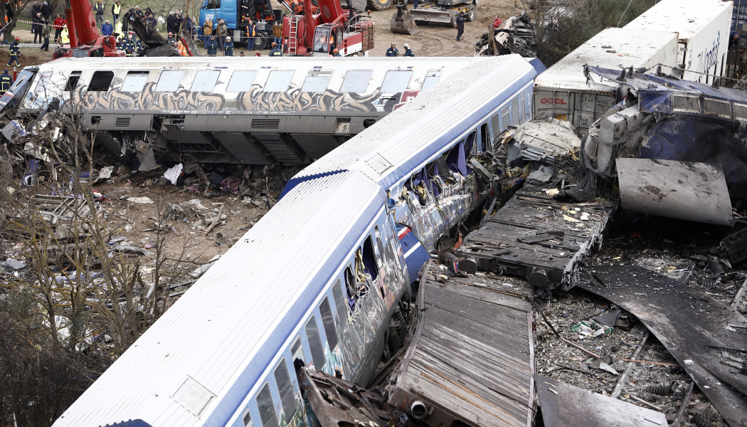 Δυστύχημα στα Τέμπη: Ποδοσφαιριστής βρισκόταν μέσα στο τρένο - Τον αναζητεί η οικογένειά του