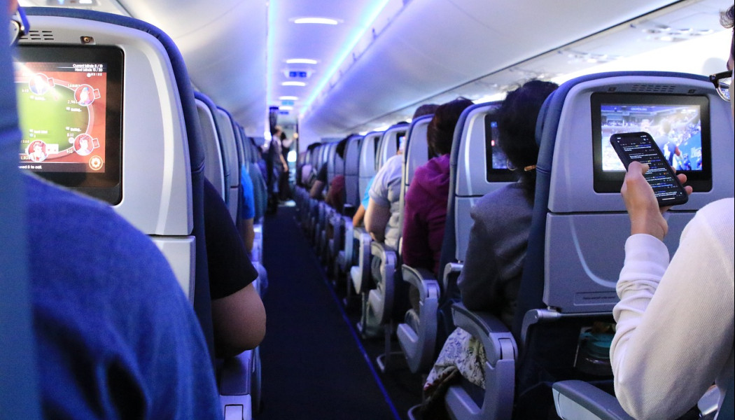 Σάλος σε πτήση: Άνδρας έστειλε γυμνή φωτογραφία στους υπόλοιπους επιβάτες - Η αντίδραση του πιλότου