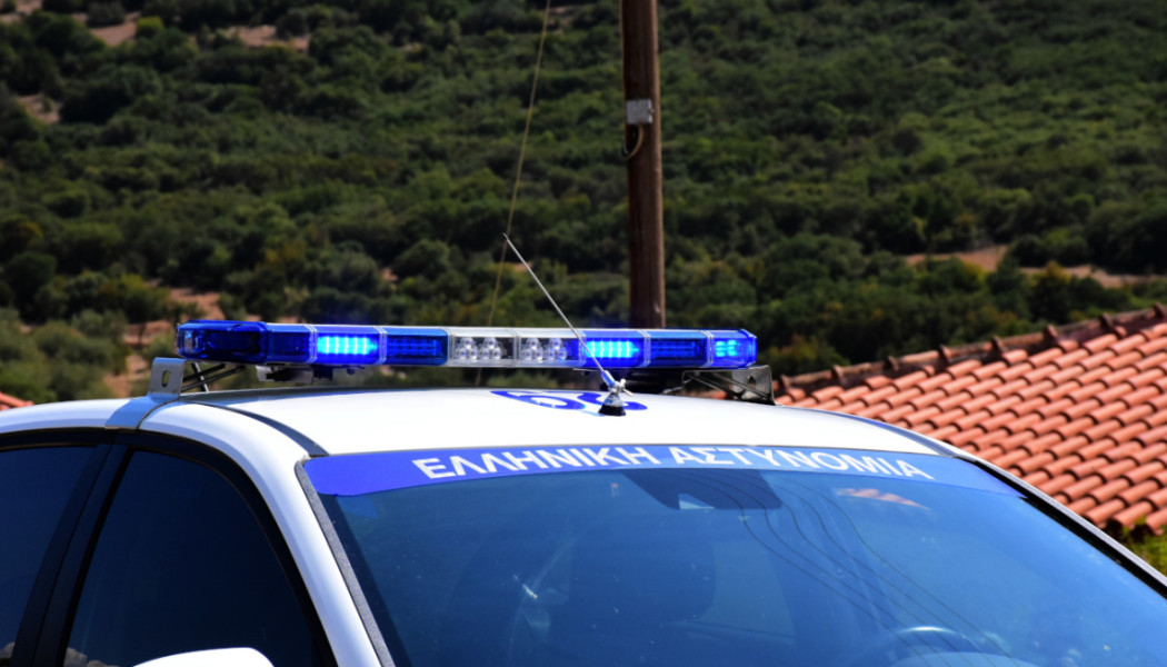 Νεκρός από πυρά αστυνομικού στη Λάρισα - Τι ανακοίνωσε η ΕΛ.ΑΣ. - "Ο οδηγός βγήκε από το όχημα και..."