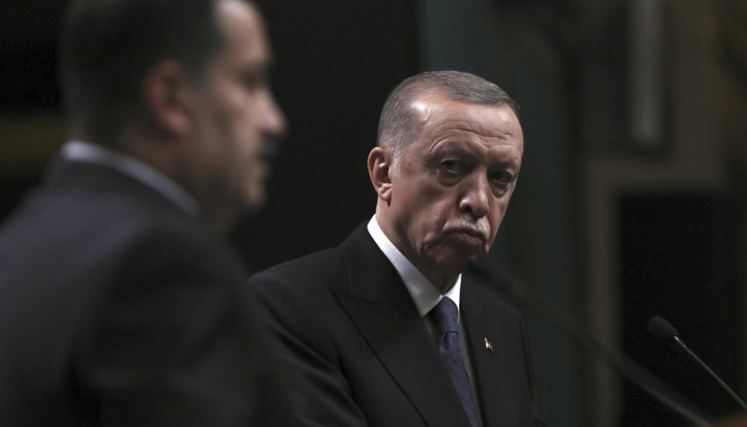 Υποκλοπές τύπου Predator στην Τουρκία! Οι μυστικές υπηρεσίες παρακολουθούσαν αντίπαλο του Ερντογάν