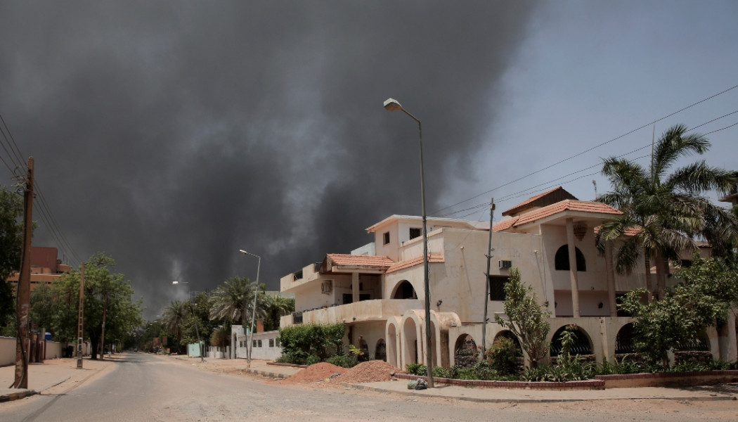 Χάος στο Σουδάν: 56 νεκροί και 595 τραυματίες μεταξύ των οποίων δύο Έλληνες σε συγκρούσεις