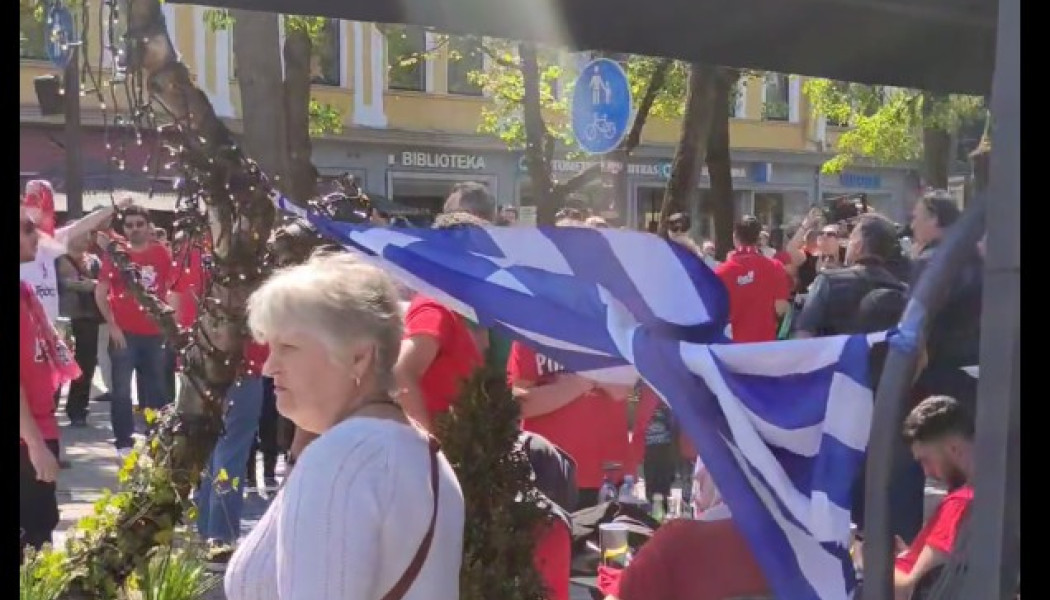 Κοκκίνισε το Κάουνας! Πάρτι στους δρόμους – Στα μεγάφωνα ο ύμνος του Ολυμπιακού  (ΒΙΝΤΕΟ)