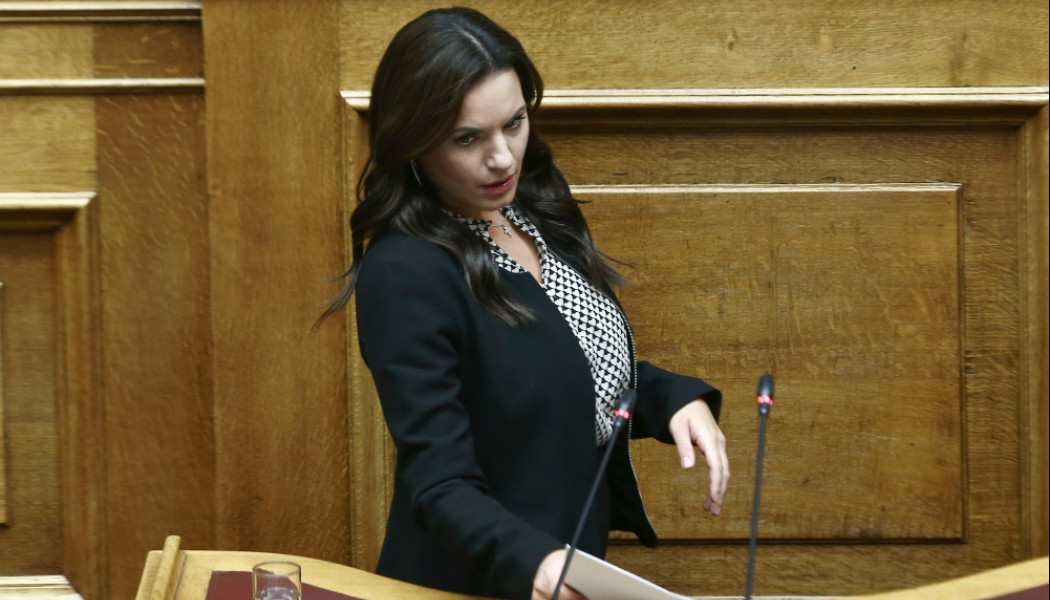 15 γυναίκες στη νέα κυβέρνηση Μητσοτάκη - Το προφίλ και τα βιογραφικά τους (ΦΩΤΟ-ΒΙΝΤΕΟ)
