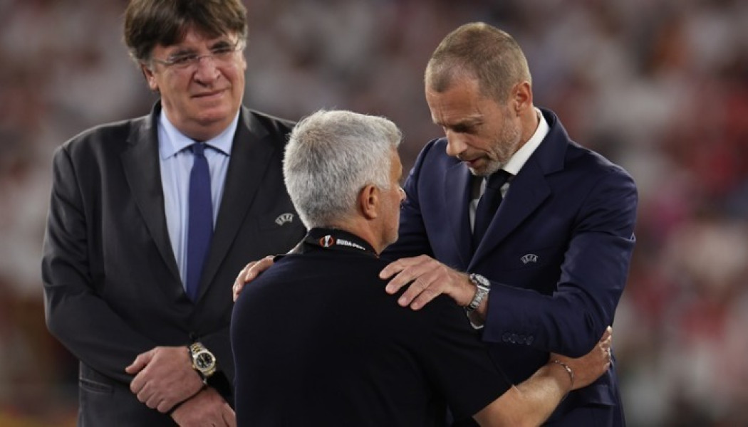 Σκάνε εξελίξεις - Η UEFA ξεκίνησε έρευνα για Μουρίνιο, Ρόμα και Σεβίλη
