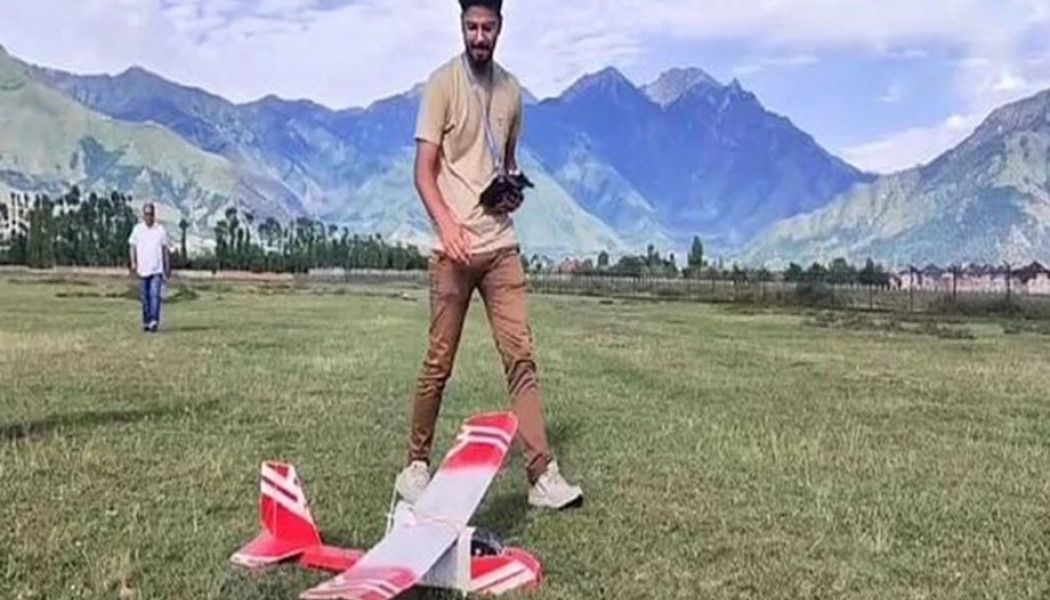 Επανάσταση! Εφευρέτης από το Κασμίρ κατασκεύασε drone για τη μεταφορά αίματος