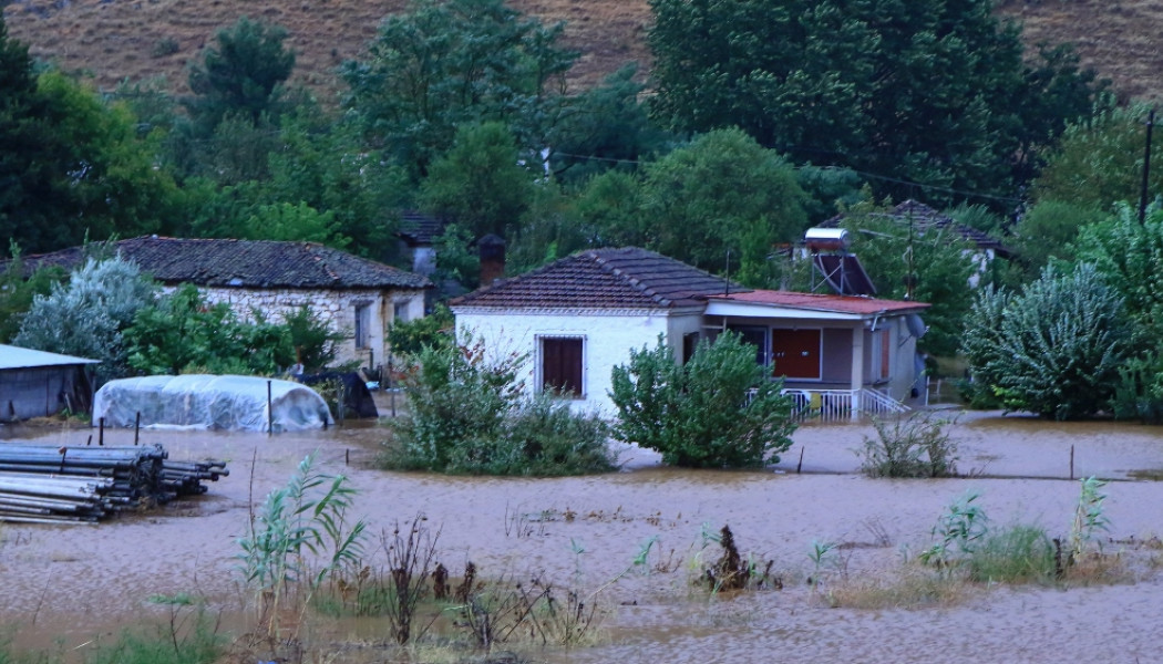 Κακοκαιρία "Daniel": Άλλες 3 σοροί αγνοουμένων εντοπίστηκαν στην Καρδίτσα - Ο Βόλος χωρίς νερό 
