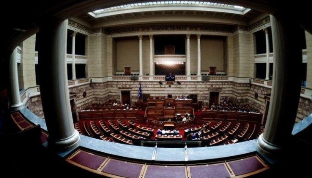 Aνατροπή! Πώς θα μοιραστούν οι έδρες των Σπαρτιατών αν ακυρωθεί η εκλογή τους - Ποιοι μπαίνουν στην Βουλή 