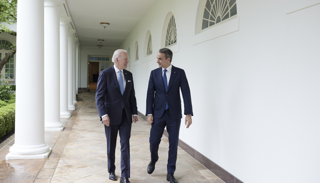 Υψηλής σημασίας για Ελλάδα και ΗΠΑ το ραντεβού Μητσοτάκη με Μπάιντεν στον Λευκό Οίκο