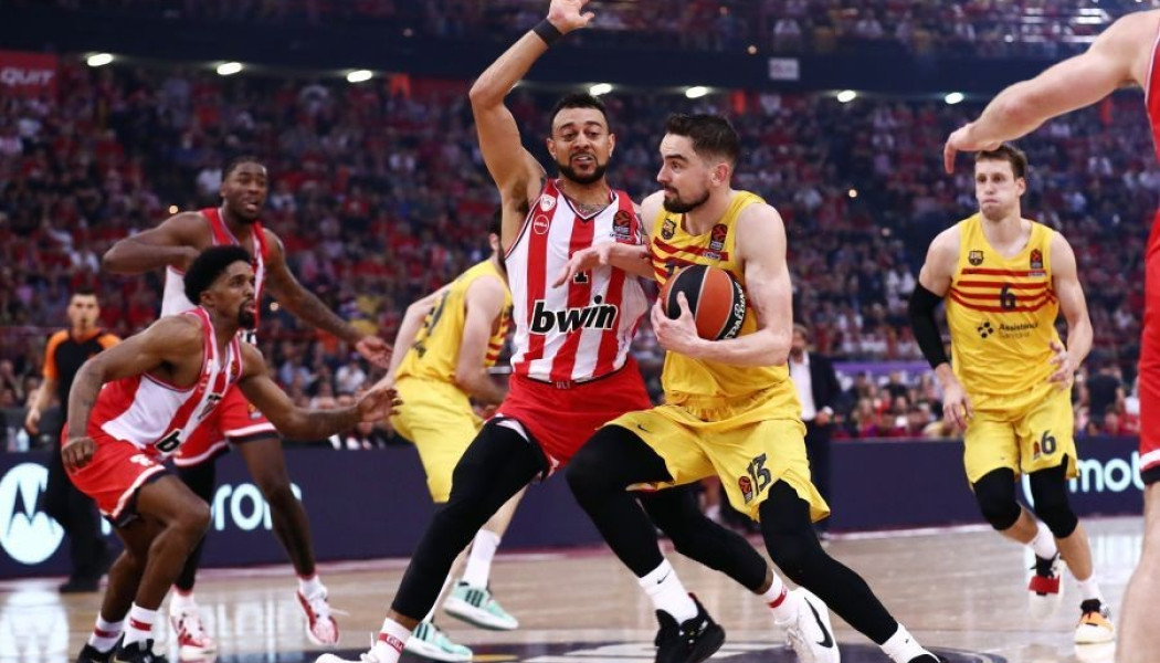 Η Euroleague παραδέχθηκε το λάθος των διαιτητών στο Ολυμπιακός-Μπαρτσελόνα