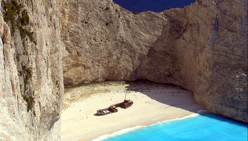 Το βαπόρι με τα λαθραία τσιγάρα! Η ιστορία του ναυαγίου της Ζακύνθου