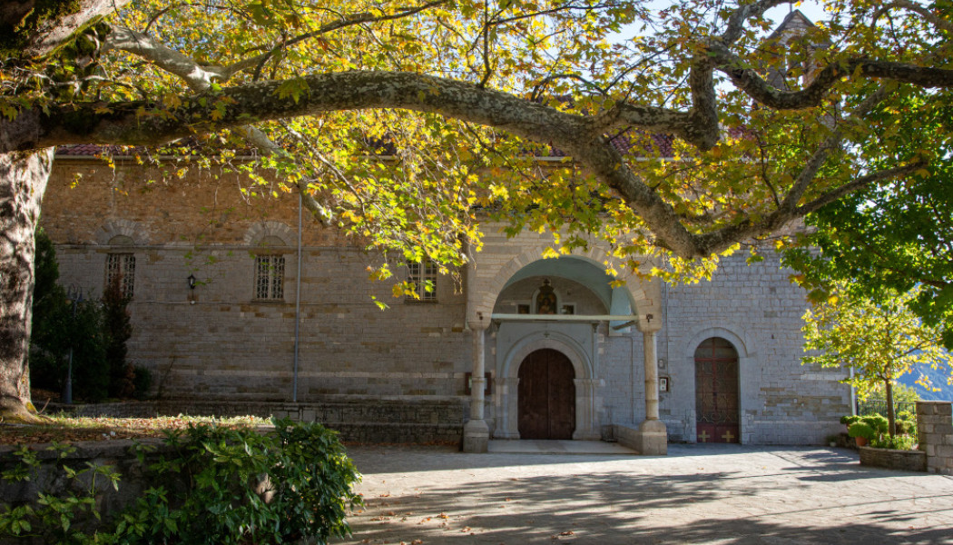 Γιατί αυτή η ελληνική εκκλησία είναι μια από τις πιο παράξενες του κόσμου