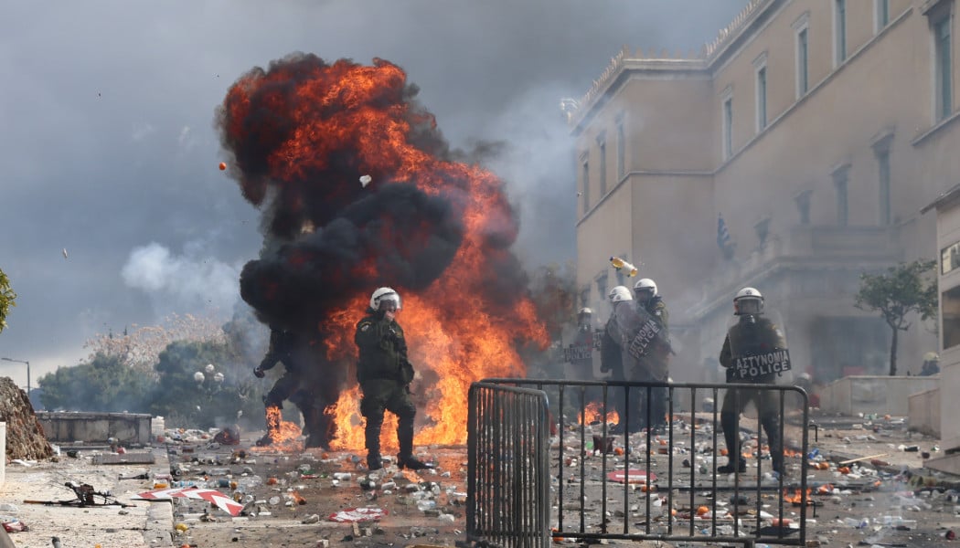 Συγκλονίζει η μητέρα του Λυγγερίδη για τα επεισόδια - "Πάθαμε σοκ" (ΦΩΤΟ)