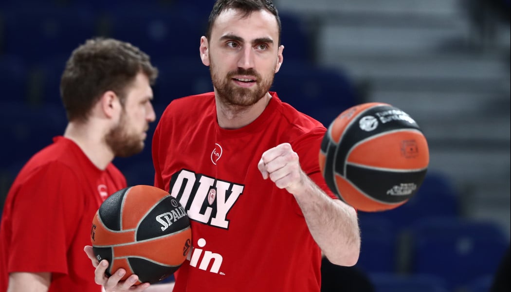 Μιλουτίνοφ για Game 4: "Πρέπει να είμαστε πιο συγκεντρωμένοι"