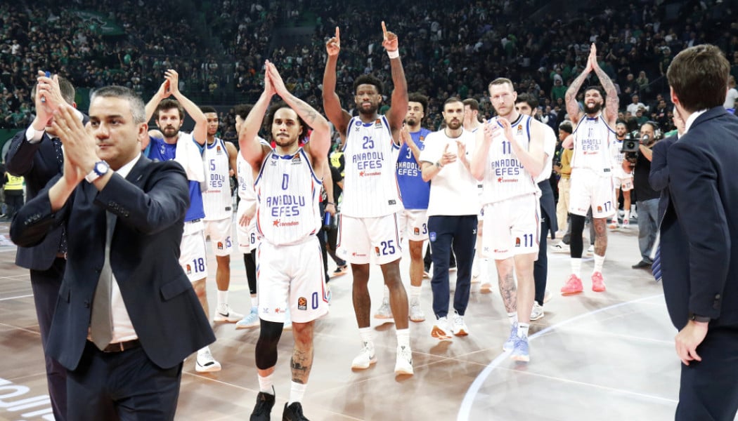 Mήνυμα βίντεο της Εφές εν όψει ΠΑΟ: "Δεν τελειώσαμε ακόμη"