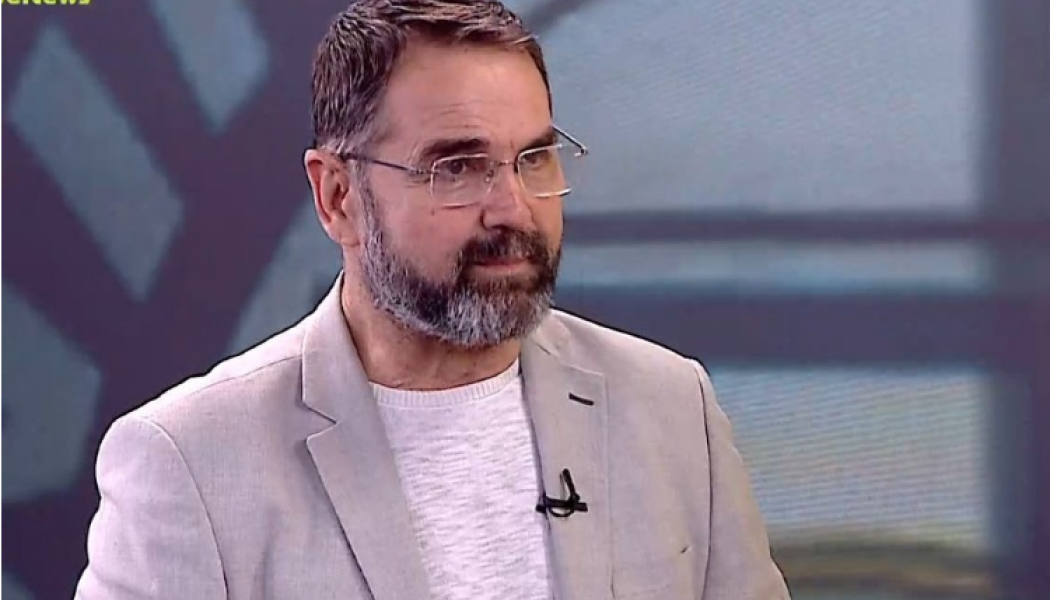 Σταύρος Μπαλάσκας: "Έχουμε και γ@@@ τους αστυνομικούς"! (ΒΙΝΤΕΟ)