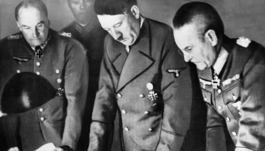 Τι ανατριχιαστικό έκανε ο Χίτλερ τα τελευταία δύο λεπτά πριν πεθάνει