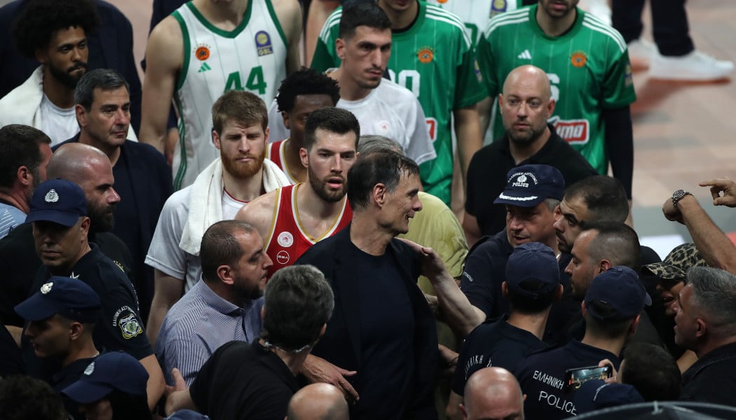 Καταγγελίες Ολυμπιακού για "ζούγκλα", ΕΡΤ, Αταμάν: "Διώξτε τους για πάντα"!