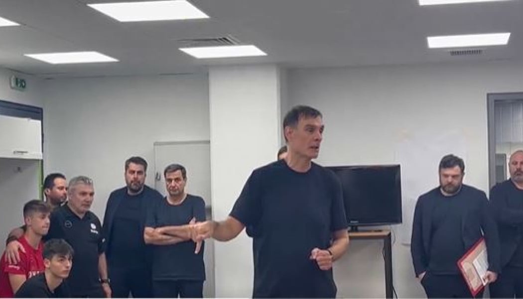 Μπαρτζώκας: "Ήταν δύσκολο να τους νικήσουμε με αυτές τις συνθήκες" (ΒΙΝΤΕΟ)