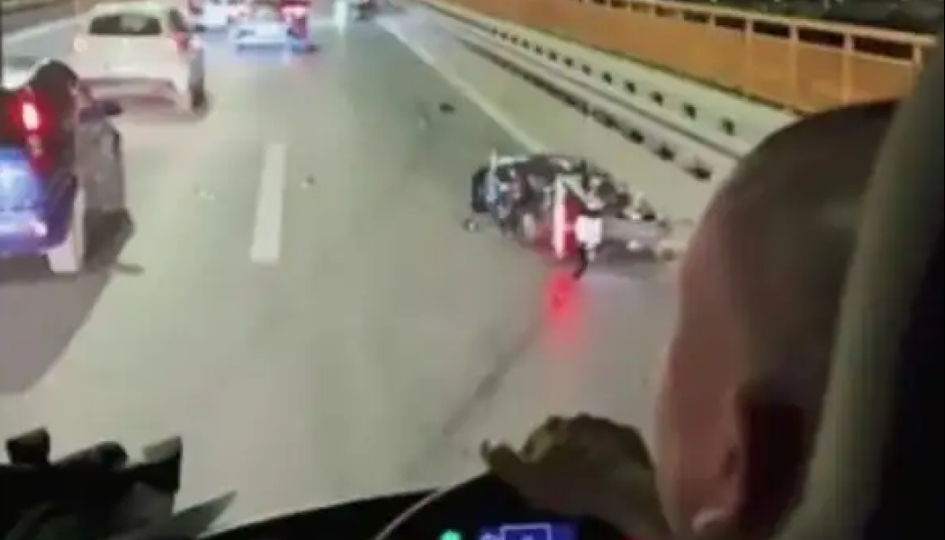 Αιματηρά επεισόδια με πυροβολισμούς και συλλήψεις οπαδών στο Βελιγράδι (Vd)