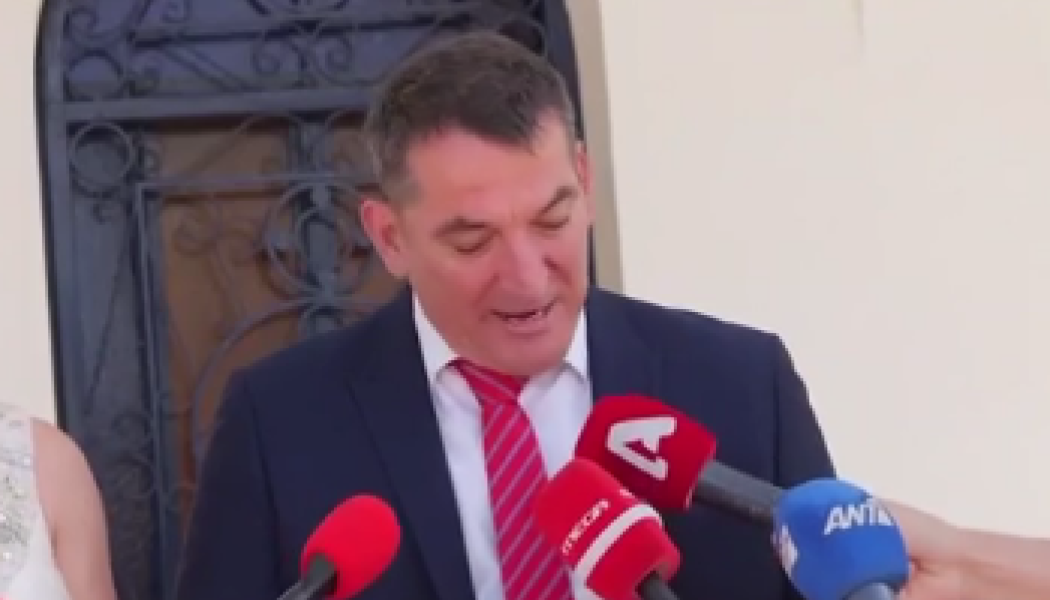 Ο Πύρρος Δήμας "λύγισε" στη βάπτιση της κόρης του - Ποιοι διάσημοι πήγαν