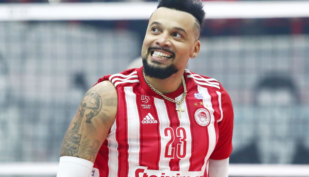 Ιντάλγκο για Game 2: "Κάθε φορά που χάνουν, πιέζουν τους διαιτητές"!