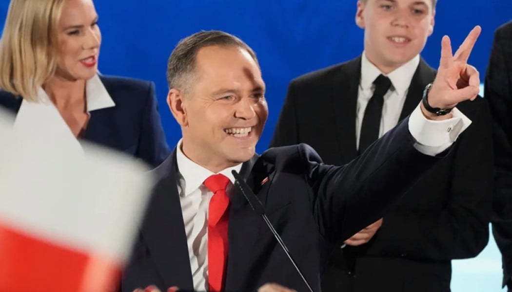 Πρώην μποξέρ και χούλιγκαν ο πρόεδρος της Πολωνίας!