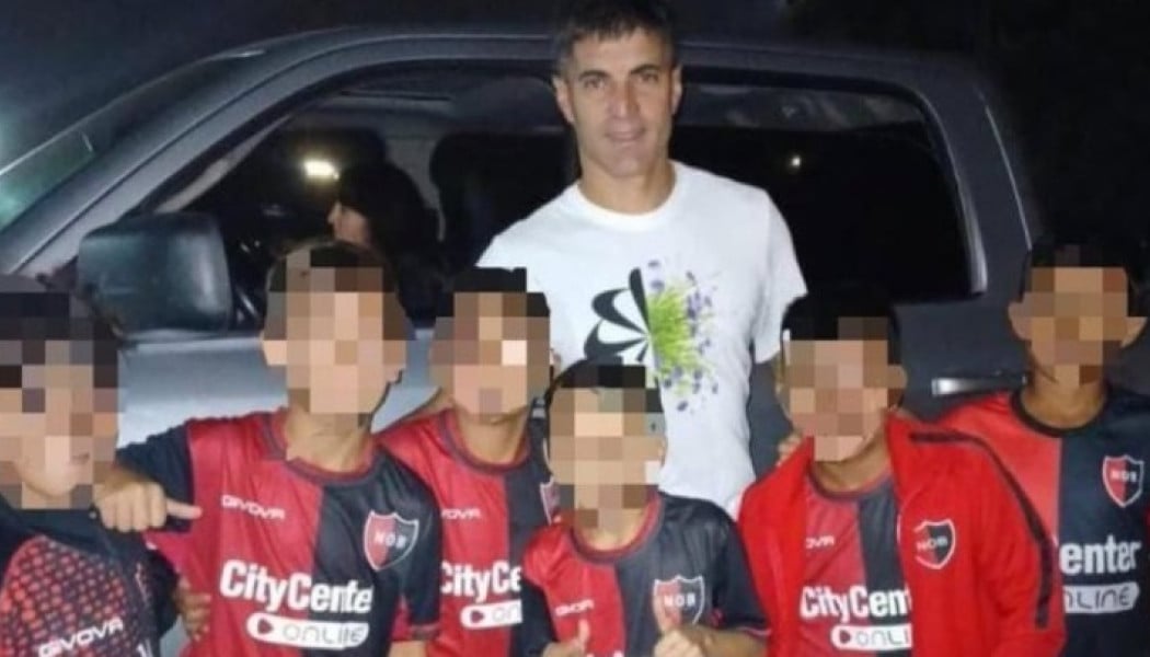 Ούτε Ελλάδα! Ομάδα τιμώρησε 9χρονους για φωτογραφία με αντιπάλους παίκτες