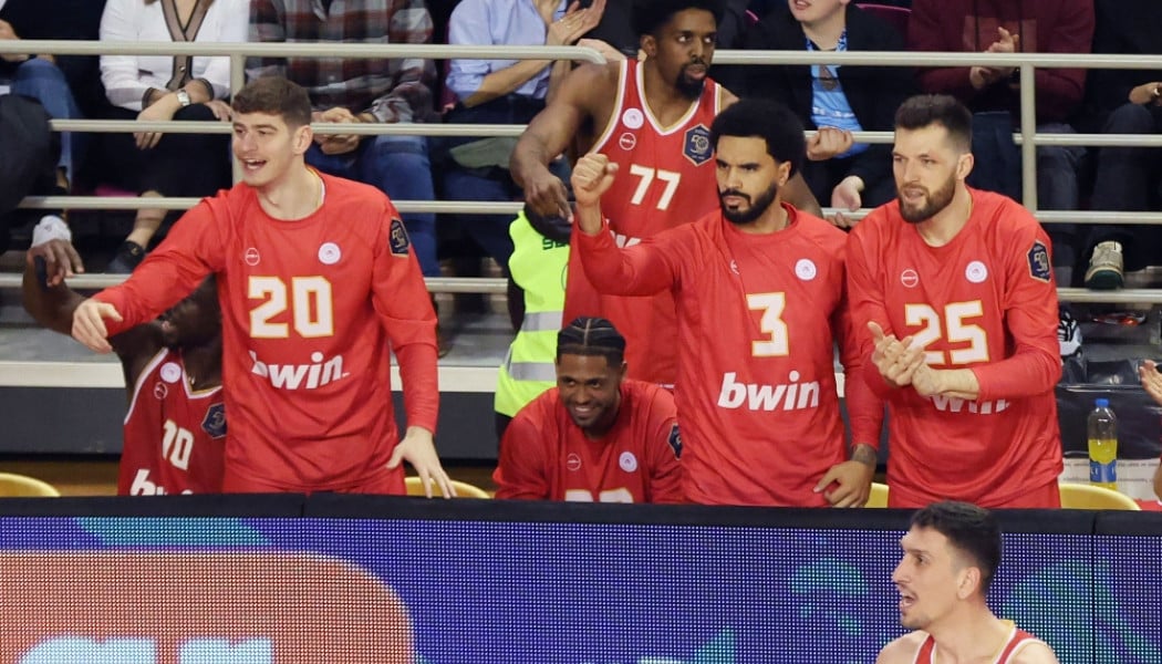 Αποχωρεί από τον Ολυμπιακό και υπογράφει σε ομάδα του NCAA! (ΦΩΤΟ)