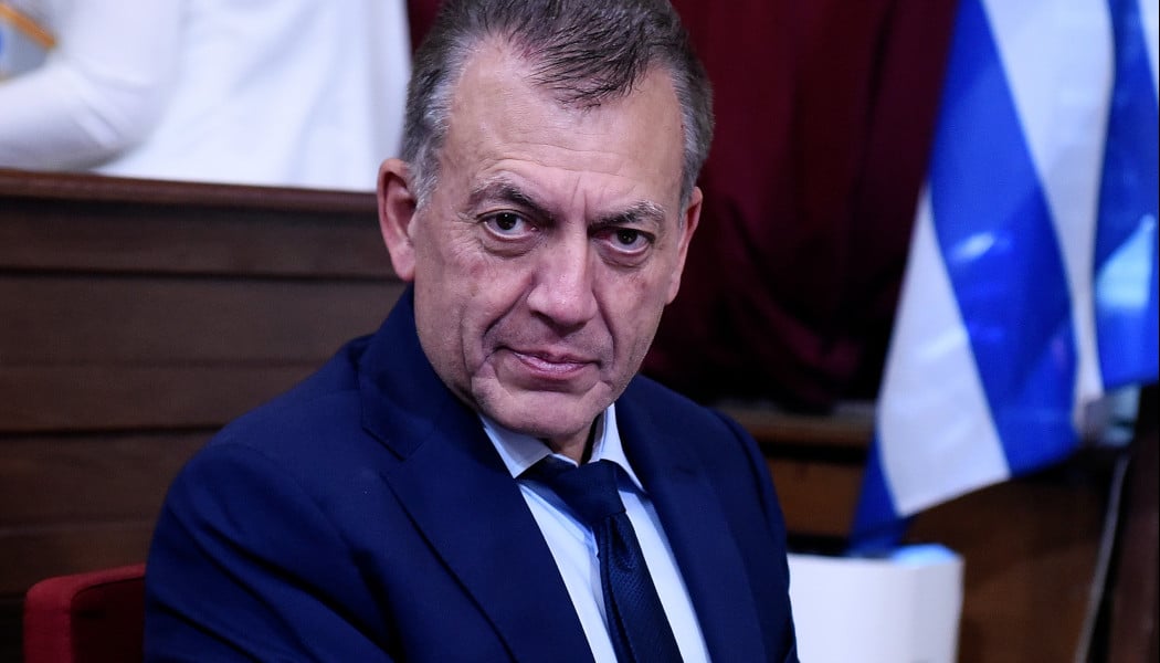 Βρούτσης για Γιαννακόπουλο, Αγγελόπουλους και… κωλοτούμπα: "Μόνο ως αστείο"