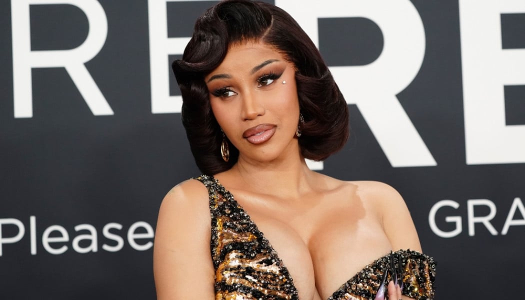 "Αλληθώρισε" η Μύκονος με την πληθωρική Cardi B! (ΒΙΝΤΕΟ)
