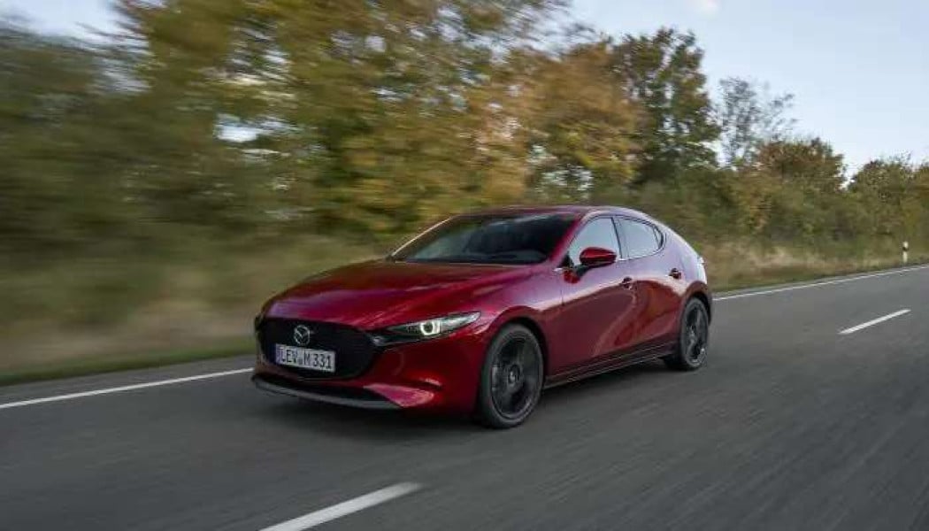 Το ανανεωμένο Mazda3 με προηγμένο κινητήρα