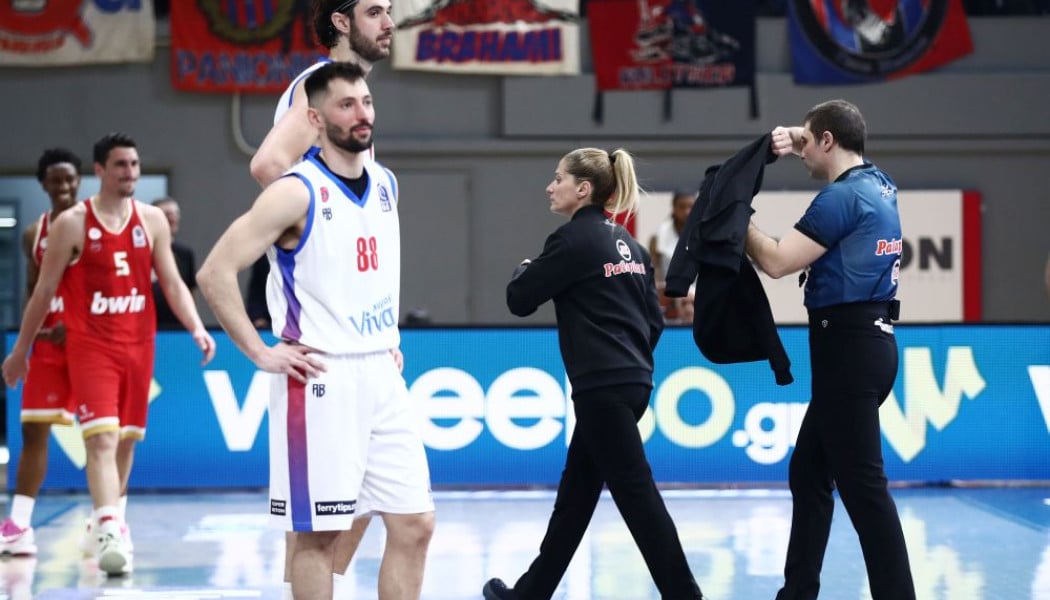 Δεν αστειεύεται η ΔΕΑΒ - Βαριά ποινή για επεισόδια στο Πανιώνιος-Ολυμπιακός