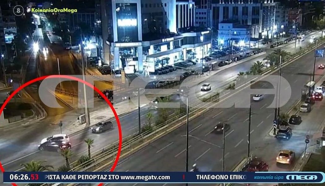 Σοκάρει το βίντεο με την καραμπόλα τριών αυτοκινήτων στη Συγγρού
