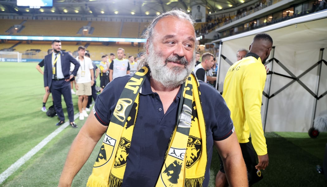 Τρελάθηκε ο Ηλιόπουλος με την πρόκριση! Τι έκανε με τη λήξη του ματς (ΦΩΤΟ)