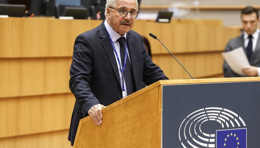 Παρέμβαση Μανιάτη για τα θαλάσσια πάρκα της Τουρκίας!