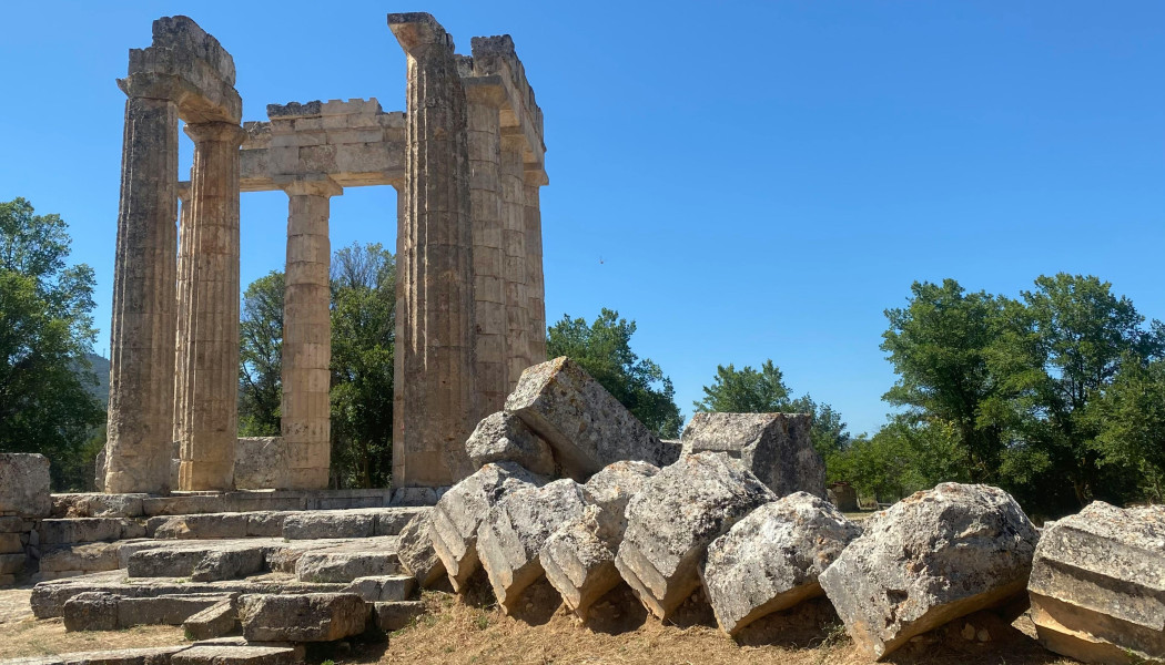 Αν σε πουν «νωδό» πρέπει να παρεξηγηθείς; Τι σημαίνουν 10 ελληνικές λέξεις