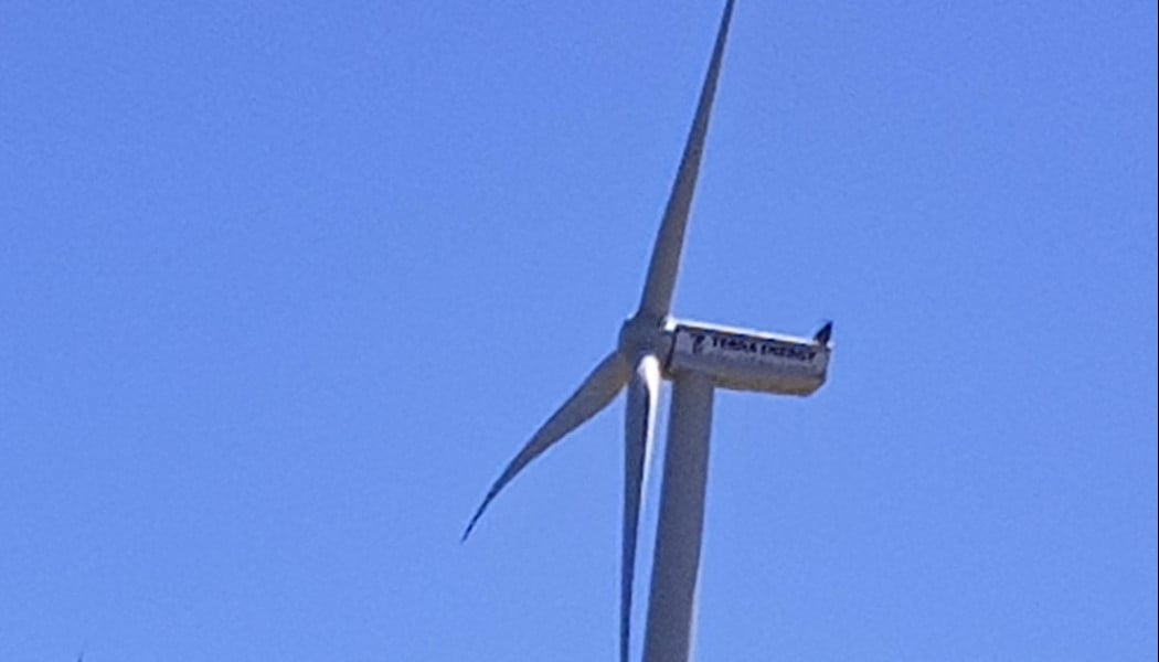 Ρεύμα: Γιατί αυξάνονται οι λογαριασμοί, παρά την υπερπαραγωγή ΑΠΕ