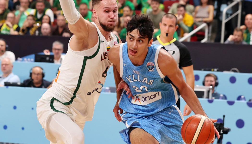 Σαμοντούροφ: «Περνάμε πολύ όμορφα στην Εθνική»