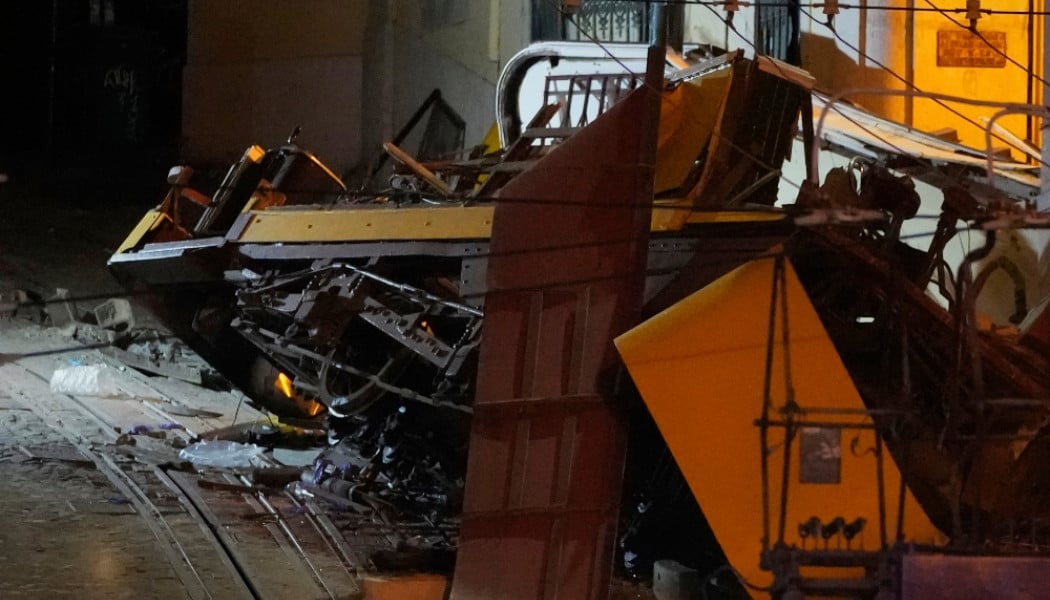 "Υπάρχουν παιδιά από κάτω": Βίντεο-σοκ από την τραγωδία με το τελεφερίκ