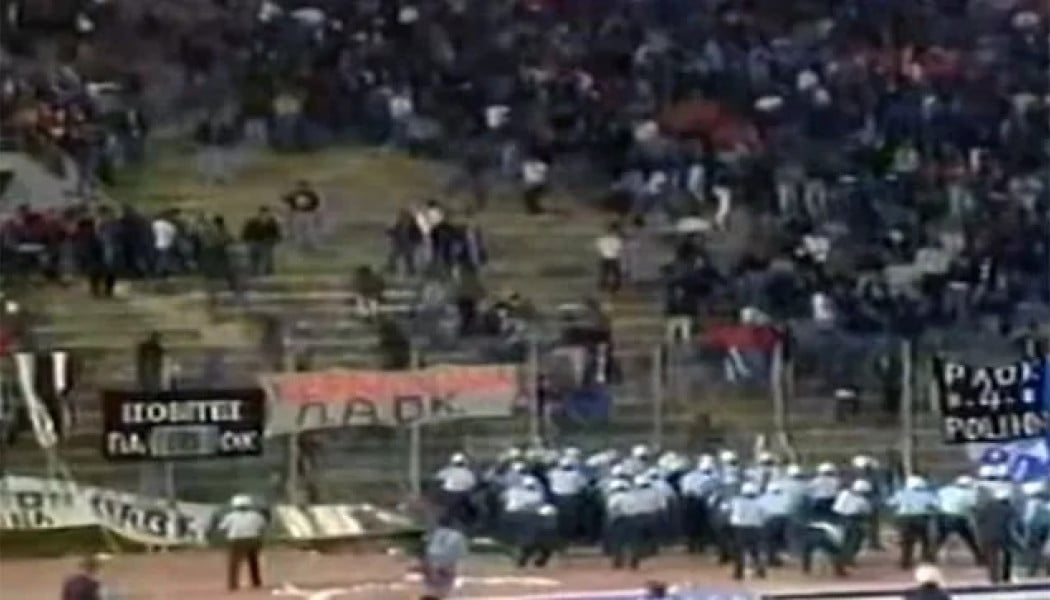 Η νύχτα που οι ΠΑΟΚτσήδες γκρέμισαν την Τούμπα! (BINTEO)