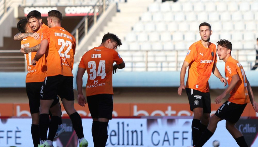 Φουλ για τους “8” ο ΟΦΗ - 3 στα 3 με 3άρα στον Ηρακλή (ΒΙΝΤΕΟ)