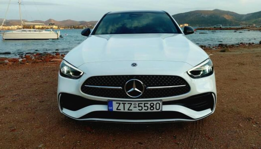 Δοκιμάζουμε τη νέα Mercedes C400e 4MATIC