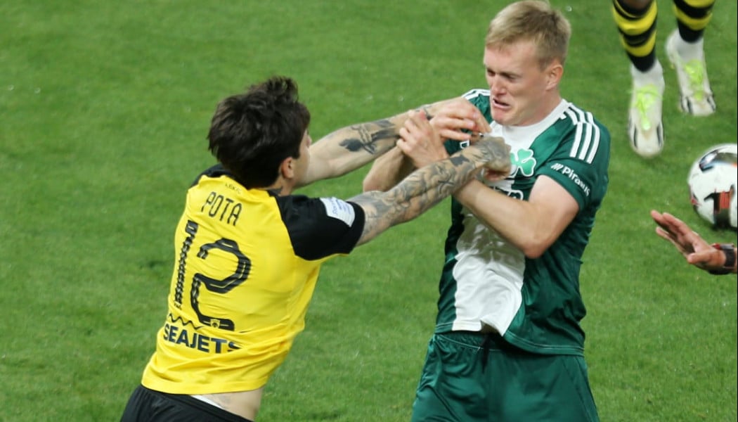 Υπογραφές με 2 Έλληνες η ΑΕΚ, βλέπει και 3ο - Χαφ και μπακ για Παναθηναϊκό