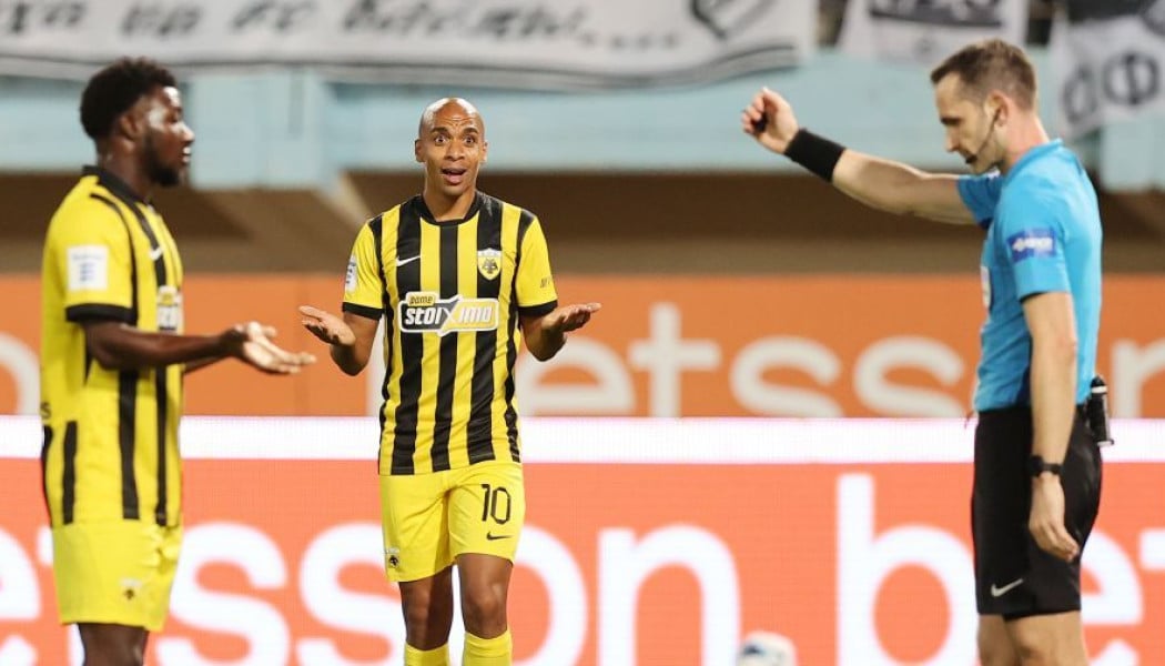 Κέτσε: "Σαν να κάνουν πλάκα με ΑΕΚ οι ρέφερι - Δεν βλέπω αντίδραση της ΠΑΕ"