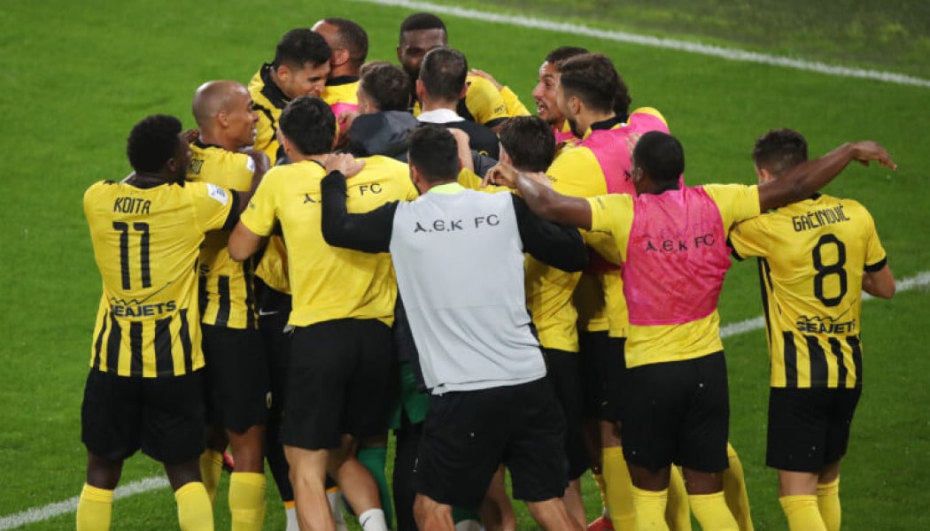 "Η ΑΕΚ δέχεται πόλεμο και θα απαντήσει - 20.000 οπαδοί αντιστάθηκαν"