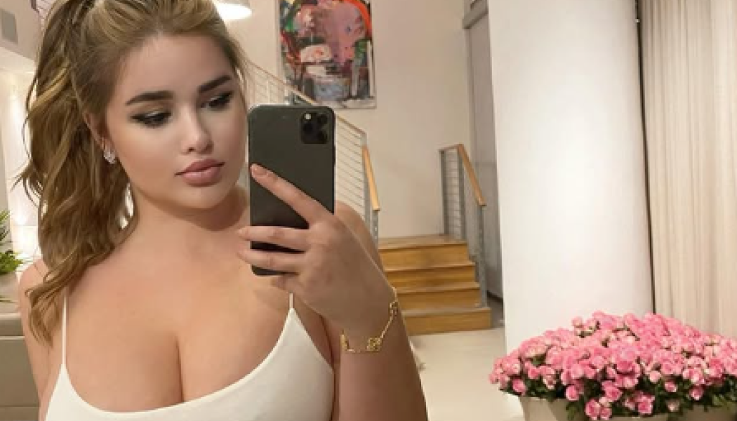 Το πληθωρικό στήθος που... έχει ρίξει το ίντερνετ (ΦΩΤΟ)