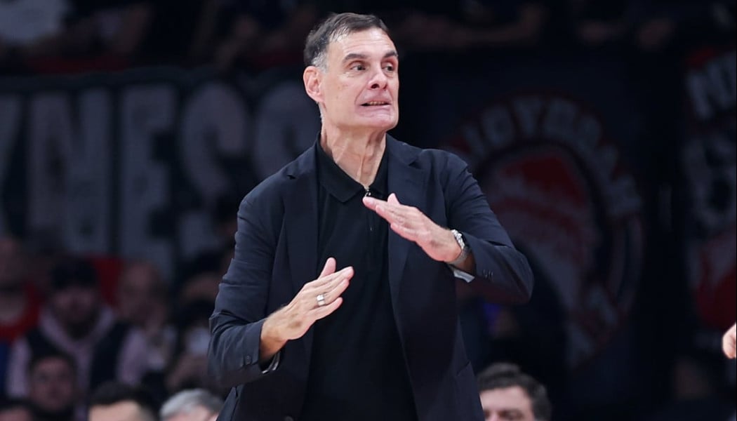 Η... περίεργη επιλογή Μπαρτζώκα στάθηκε μοιραία για τον Ολυμπιακό