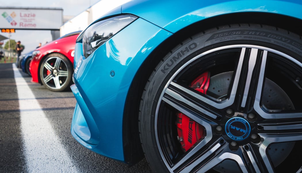 KUMHO TIRE: Από τα γήπεδα της Premier League στα tests των πρωταθλητών